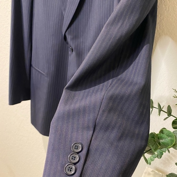 Donna Karen Signature Italian  2-Button Suit Set - Picture 7 of 15